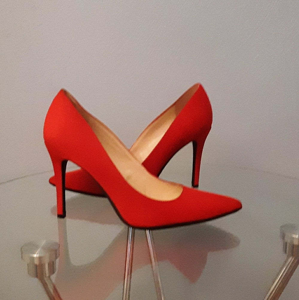 Nine West "Fifth" Pointy Toe Pumps